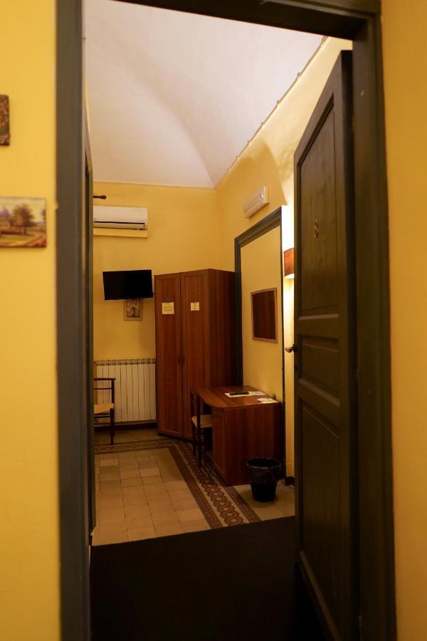 Hotel Etnea Катания Экстерьер фото