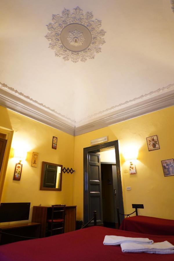 Hotel Etnea Катания Экстерьер фото