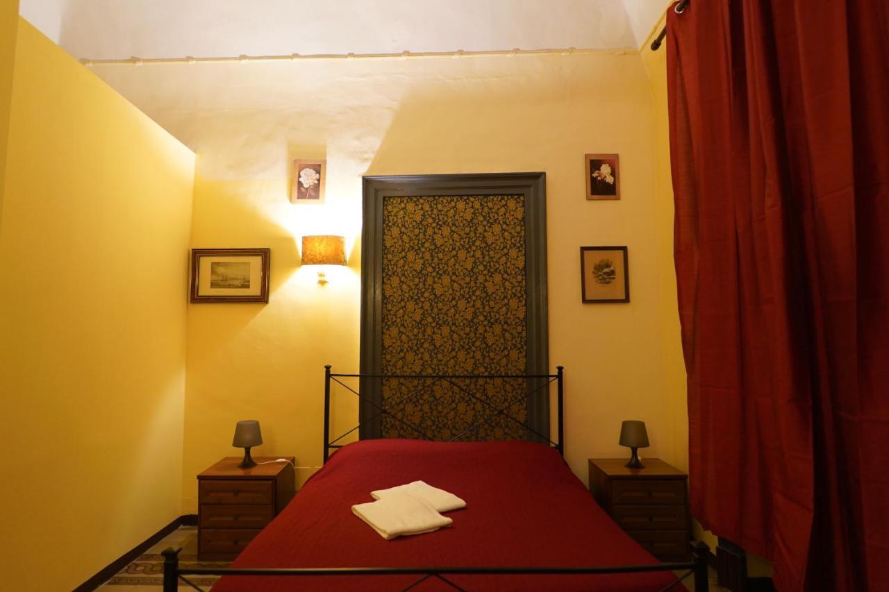 Hotel Etnea Катания Экстерьер фото